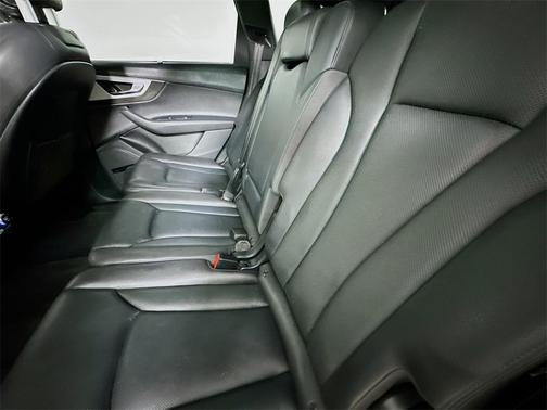 2018 Audi Q7 2.0T Premium Plus