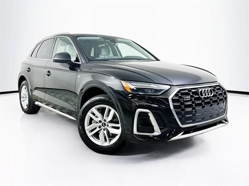 2022 Audi Q5 45 S line quattro Premium