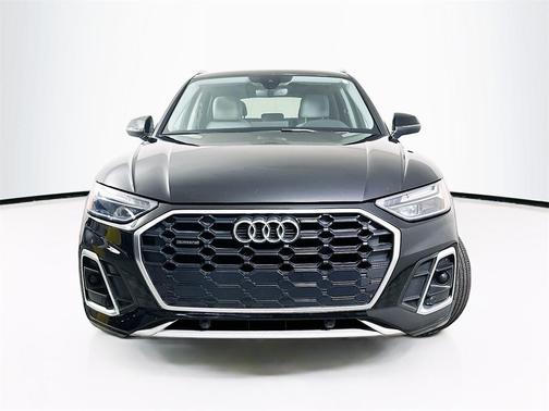 2022 Audi Q5 45 S line quattro Premium