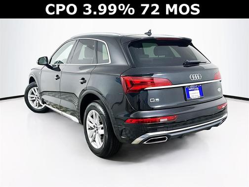 2022 Audi Q5 45 S line quattro Premium