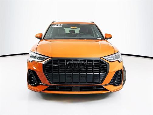 2025 Audi Q3 45 S line Premium
