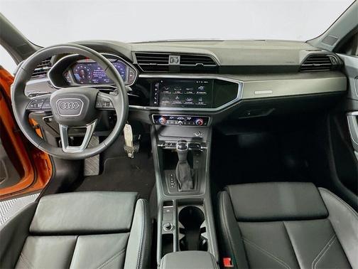 2025 Audi Q3 45 S line Premium