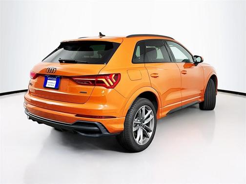 2025 Audi Q3 45 S line Premium