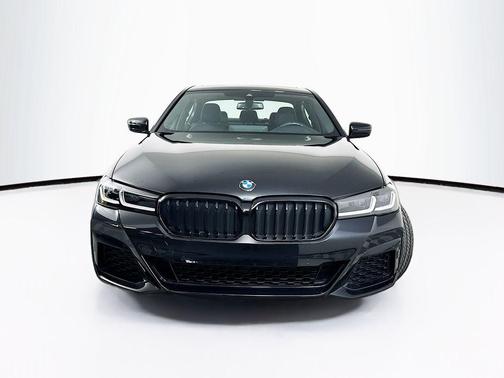 2023 BMW 530 i