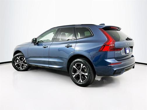 2026 Volvo XC60 B5 Core