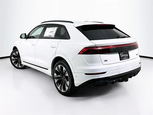 2026 Audi Q8 55