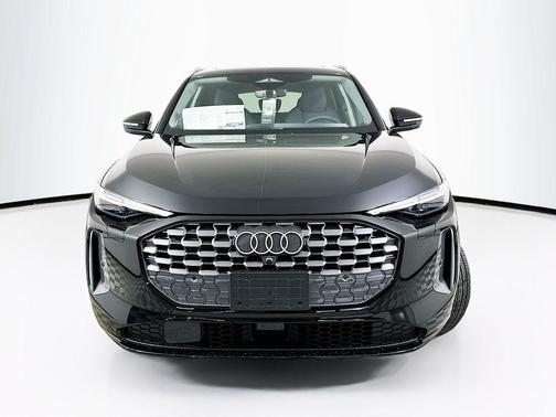 2025 Audi Q5 2.0T quattro Premium