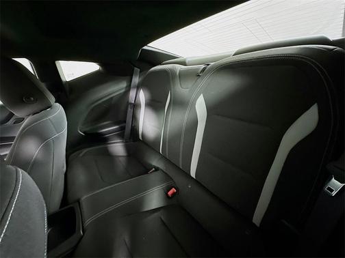 2016 Chevrolet Camaro 1LT