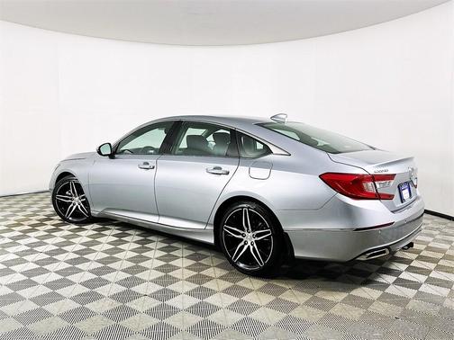 2021 Honda Accord Touring 2.0T
