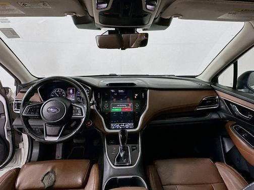 Crystal White Pearl 2023 Subaru Outback Touring XT