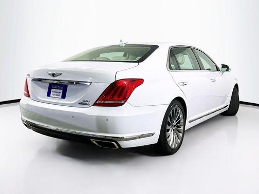 White 2019 Genesis G90 3.3T Premium