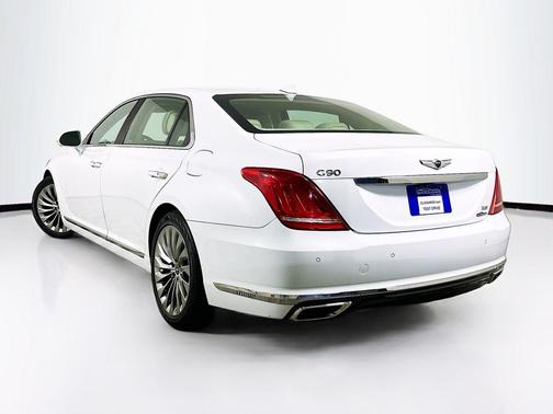 White 2019 Genesis G90 3.3T Premium