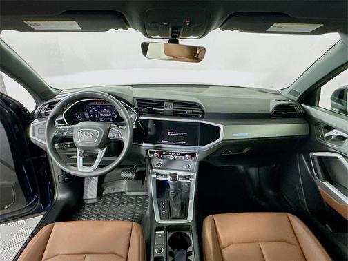 2025 Audi Q3 45 S line Premium