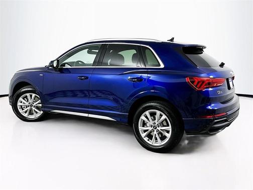 2025 Audi Q3 45 S line Premium