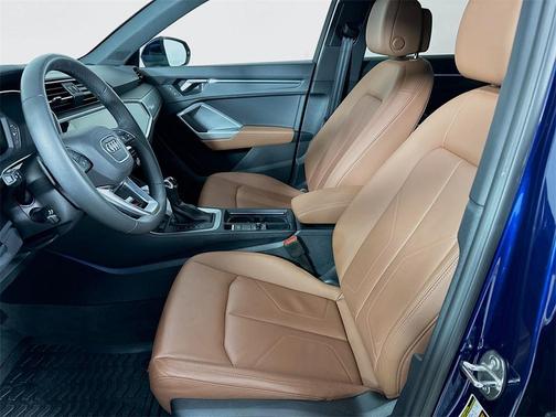 2025 Audi Q3 45 S line Premium