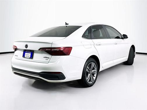 2023 Volkswagen Jetta 1.5T SE