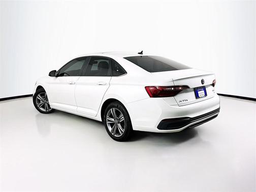 2023 Volkswagen Jetta 1.5T SE