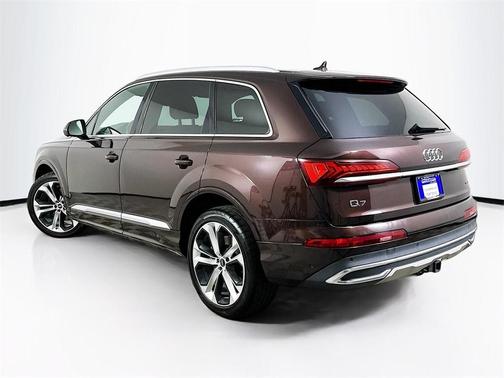 2021 Audi Q7 55 Premium Plus