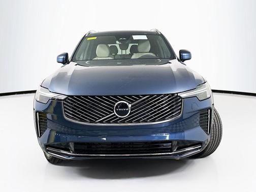 Denim Blue Metallic 2026 Volvo XC90 B6 Core