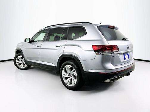 2023 Volkswagen Atlas 3.6L SE w/Technology
