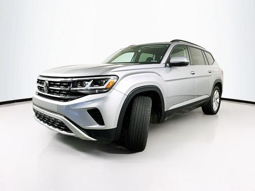 2023 Volkswagen Atlas 3.6L SE w/Technology