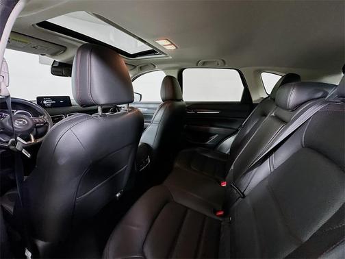 2022 Mazda CX-5 Carbon Edition