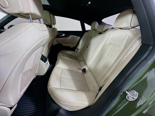 District Green Metallic 2021 Audi A5 Sportback 45 S line quattro Premium