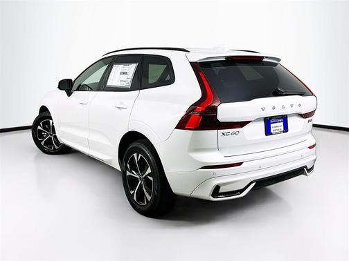 2026 Volvo XC60 B5 Core