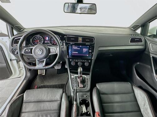 2019 Volkswagen Golf GTI 2.0T SE