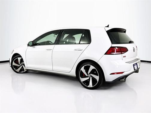 2019 Volkswagen Golf GTI 2.0T SE