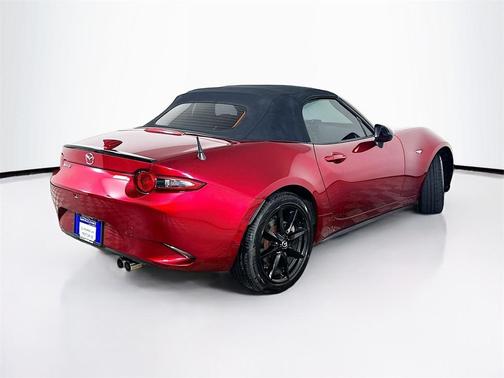 2019 Mazda MX-5 Miata Club
