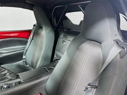 2019 Mazda MX-5 Miata Club