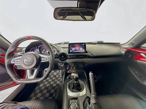 2019 Mazda MX-5 Miata Club