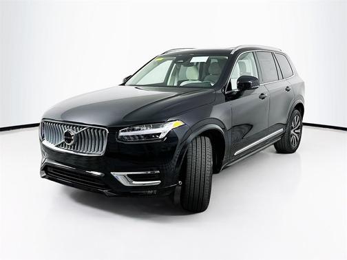 2025 Volvo XC90 B6 Plus 7-Seater