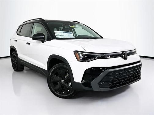 2025 Volkswagen Taos 1.5T SE Black