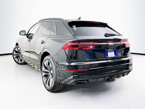 Mythos Black Metallic 2026 Audi Q8 55 Premium