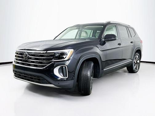 Deep Black Pearl Effect 2026 Volkswagen Atlas 2.0T SEL