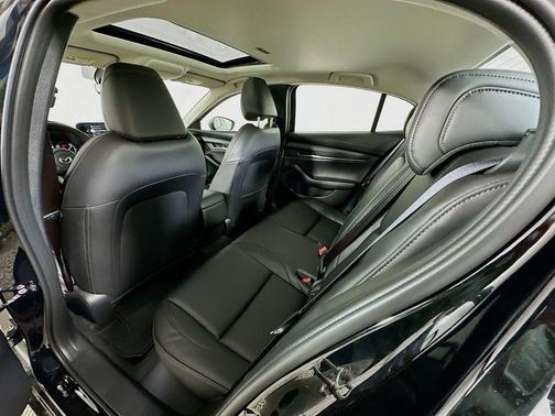 Jet Black Mica 2026 Mazda Mazda3 FWD w/Preferred Package
