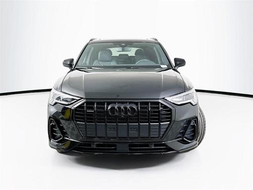 2025 Audi Q3 45 S line Premium