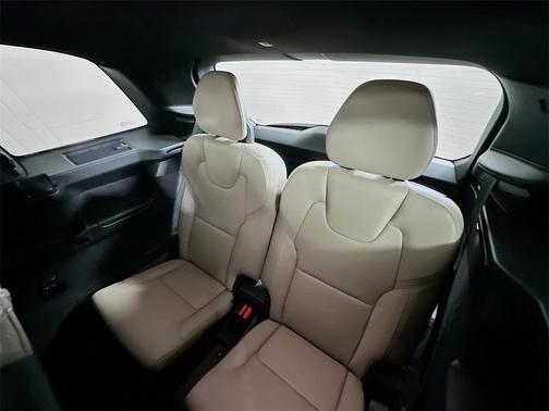 2026 Volvo XC90 B6 Ultra 7-Seater