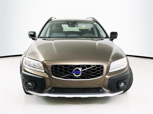 2016 Volvo XC70 T5 Drive-E Premier