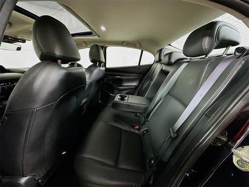 2024 Mazda Mazda3 FWD w/Preferred Package