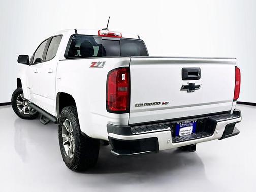 Summit White 2019 Chevrolet Colorado Z71