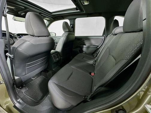 Autumn Green Metallic 2025 Subaru Forester Premium