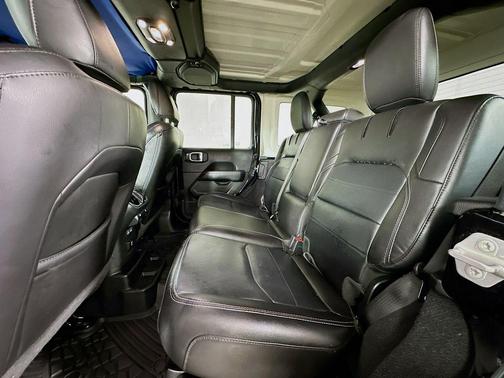 Black Clearcoat 2023 Jeep Wrangler 4xe Sahara