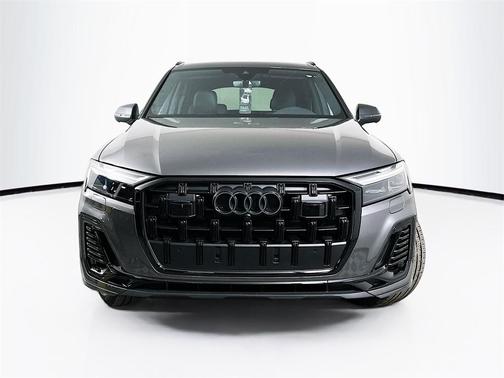 2026 Audi Q7 45 Premium