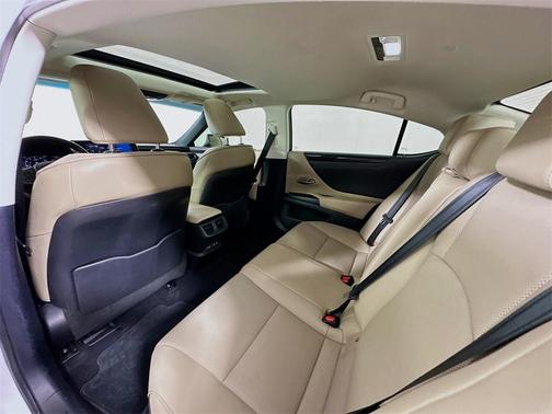 2020 Lexus ES 350 Base