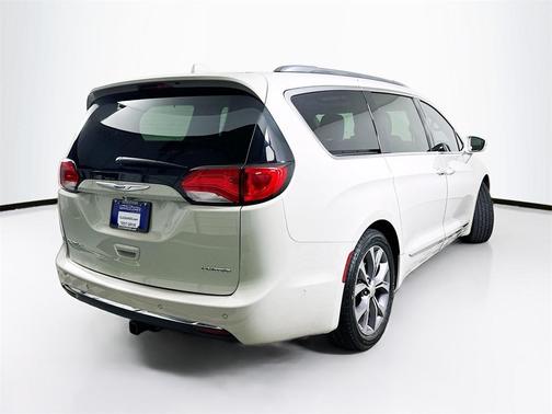 2019 Chrysler Pacifica Limited