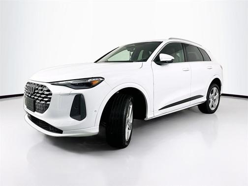 2025 Audi Q5 2.0T quattro Premium