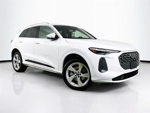 2025 Audi Q5 2.0T quattro Premium